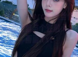 beautyleg - Flora的黑丝作品分享，领略她如何将优雅与个性融入每一张摄影画面.txt