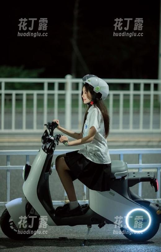 beautyleg-Kaylar beautyleg - 见证Kaylar红裙的时尚魅力,精美图片资源助你提升审美品位,一起欣赏吧!.txt