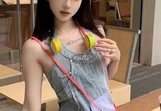 beautyleg - 小雪的白裙写真集即将更新，带你走进她的唯美幻想世界.txt