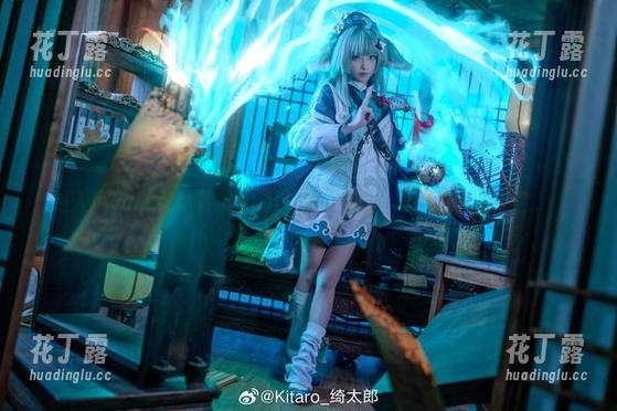 进入kitaro绮太郎的纯白宇宙：全面解读她的作品全集.txt