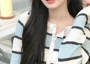 pans - 折折女王写真之旅：感受原图里的情感与作品的深度.txt