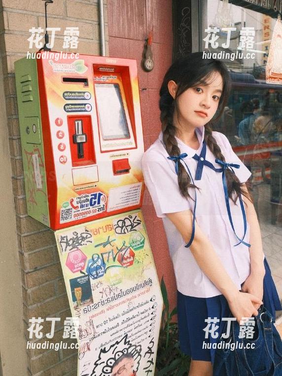 pans-默默 pans - 沉静的办公室,默默的私房美图:安静背后蕴藏的精彩故事.txt
