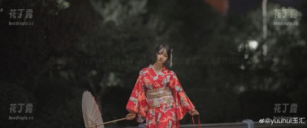 泳装时光：yuuhui玉汇(kokuhui)的完美套图合集，捕捉夏日的瞬间.txt