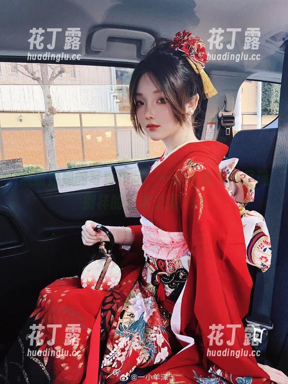 黑狐姐姐的写真作品，一小央泽为你呈现别样的艺术之旅.txt