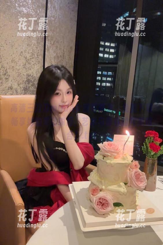 三刀刀miido 高清三刀刀miido女孩写真集,免费下载畅享她的灵动瞬间,艺术与青春的完美结合!.txt