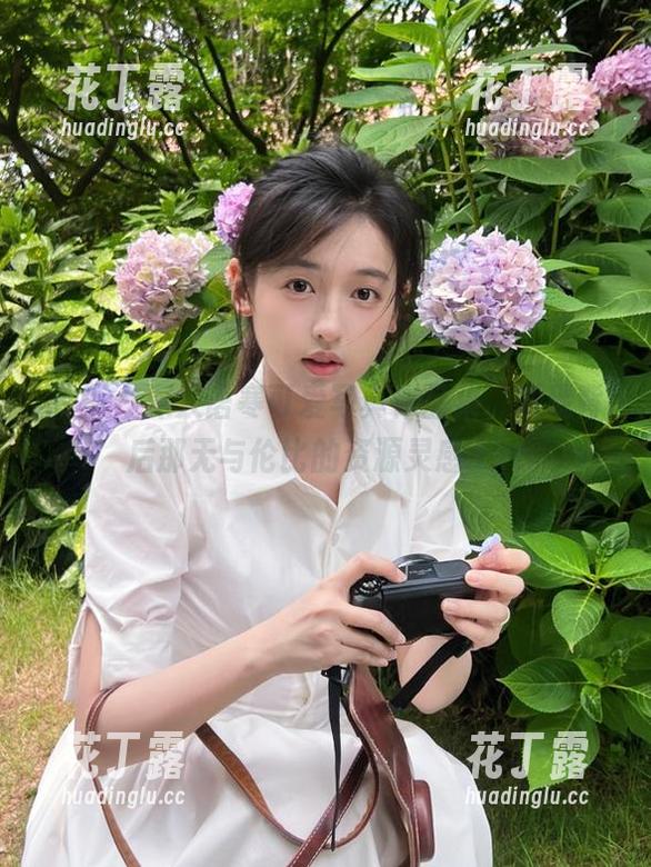 丽柜-语寒 丽柜 - 深入语寒可爱写真作品集,发现背后那无与伦比的资源灵感.txt