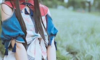 观看五更百鬼的独特水手服作品，探索青春与艺术交织的奇妙旅程.txt