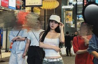 亚马逊鲶鱼倾情呈现：下班后OL的美图与cos彰显女性魅力.txt