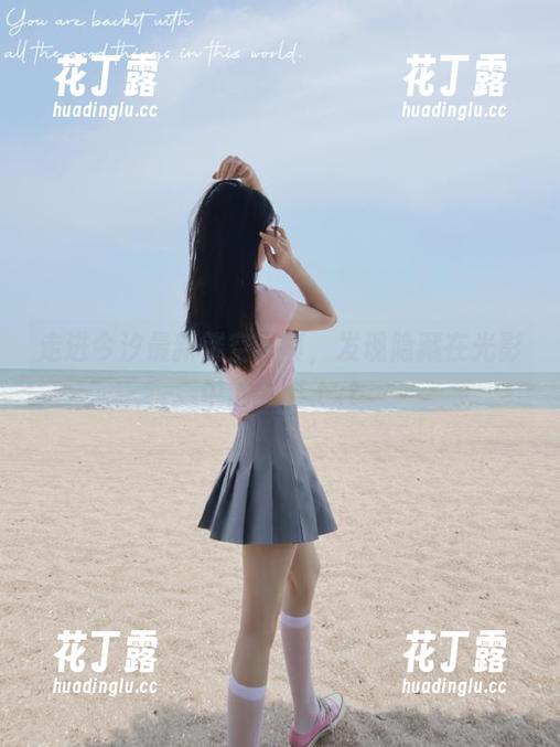 今汐 走进今汐最新镂空写真,发现隐藏在光影中的故事.txt