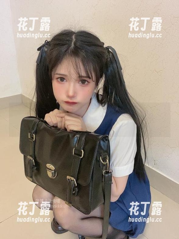 倦倦喵与女同事的时尚约定，超美图集等你来欣赏！.txt