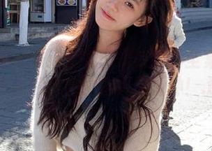 克拉女神 - 充满个性的居家写真全集：妮子教你如何在家也能风情万种！.txt