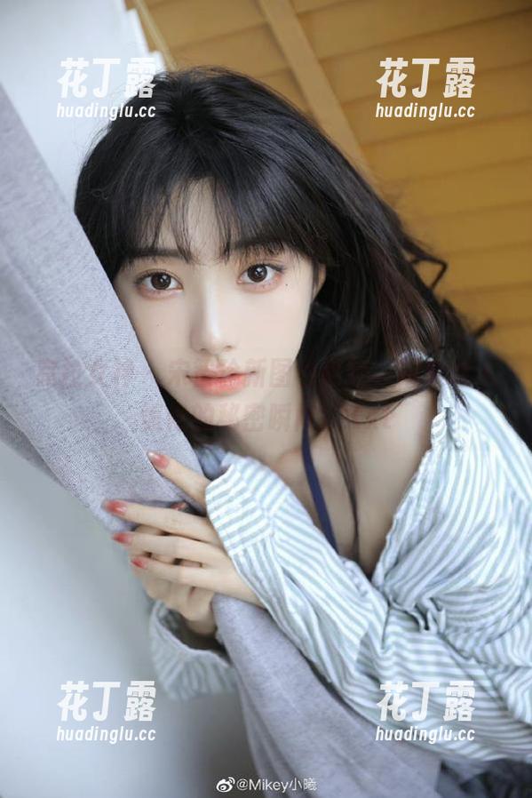 克拉女神 - 宋智珍新图包更新，带来令人惊艳的秘密瞬间！.txt