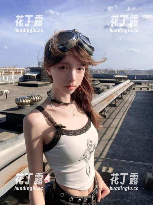 克拉女神-苏可可 克拉女神 - 看了苏可可的透明套图,才知道什么叫做真正的撩人艺术!.txt