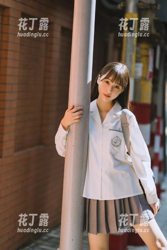 别笑，兔玩映画的小埋和玛修作品分享，我的摄影技术也许还需要再提高！.txt