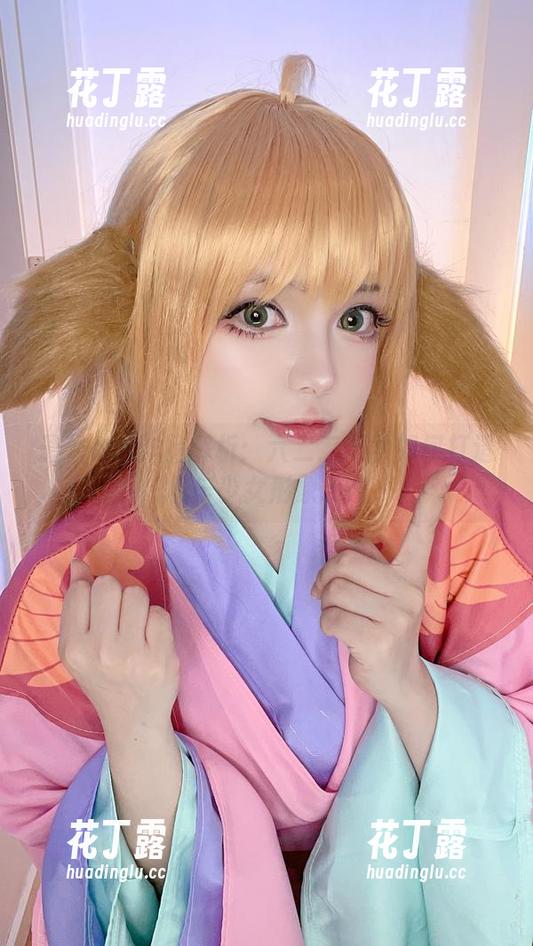 最新cos作品解析：六二二同学如何打造机车少女形象.txt