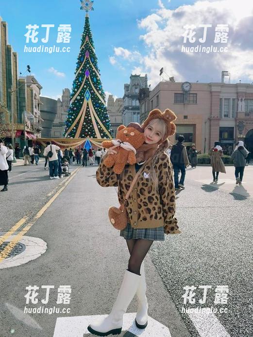 观看独特艺术：冲田凛花rinka的棉袜写真，展现无尽的温暖与创意.txt