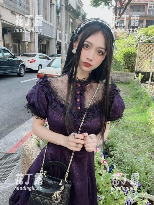 冲田凛花rinka再次更新：渡我被身子的精致写真带你进入她的内心世界！.txt