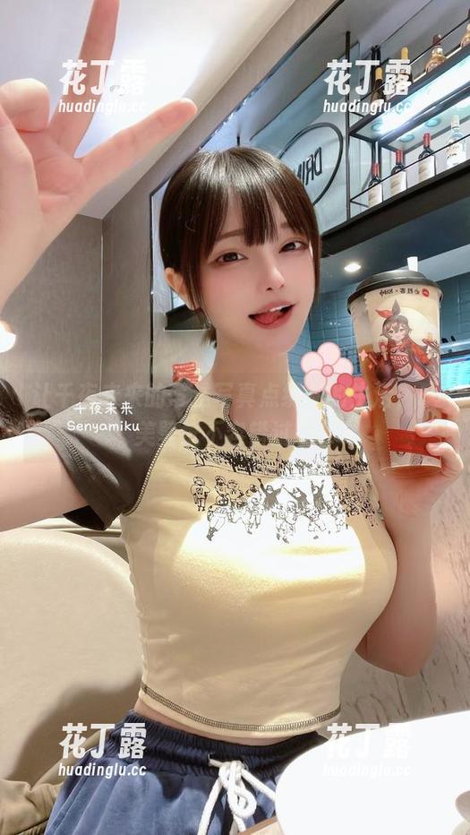 千夜未来 让千夜未来的蒂法写真点缀你的生活,精美壁纸不容错过.txt