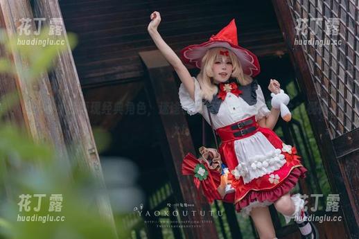 咬人小小兔 咬人小小兔再现经典角色,迷途小红帽写真套图展现全新视角.txt