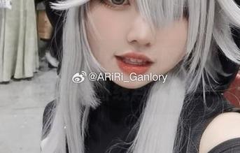 享受啊日日_Ganlory长腿福利，原图展示她的绝妙曲线与风格！.txt
