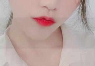免费收藏！啾小妍暗夜猫女写真合集，让萌动瞬间温暖心房！.txt