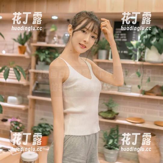 高清喵糖映画白纱裙写真下载，记录夏日的轻盈与梦幻.txt