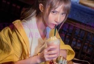 一起欣赏在下萝莉控ii的粉色世界：精美原图与优雅照片畅享粉色魅力！.txt