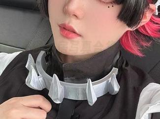 畅游夏夏子的私房写真合集，揭示她不为人知的秘密创作.txt
