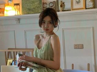头条女神 - 想给生活加点料？周熙妍的毛衣写真，带你体验不一样的时尚魅力！.txt