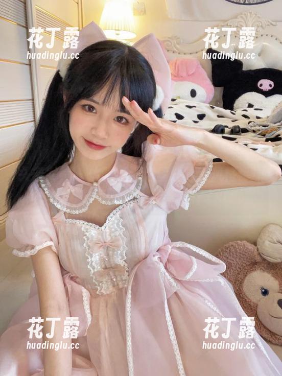 头条女神-筱溪 头条女神 - 体验筱溪肉丝的独特风格:原图分享与下载,与美同行.txt