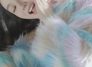头条女神 - 破解时尚密码，免费下载郭婉婷最新裤里丝写真合集.txt