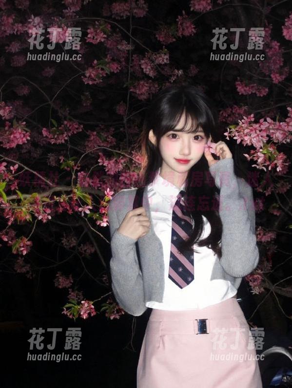 妖精社-安然 妖精社 - 安然的白色梦境私房写真,迷人的图片让人沉醉其中,流连忘返。.txt