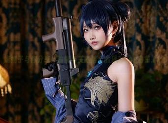 嫣嫣子与你分享：瑜伽与美丽结合的精彩cos图集.txt
