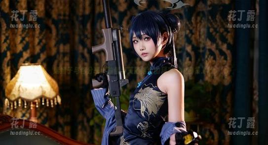 嫣嫣子与你分享：瑜伽与美丽结合的精彩cos图集.txt