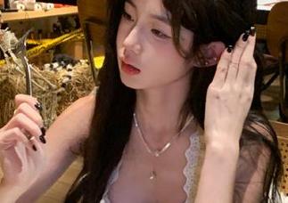 微密圈 - 感受宋昱欣女仆风格的独特魅力，精选原图带你进入梦幻世界！.txt