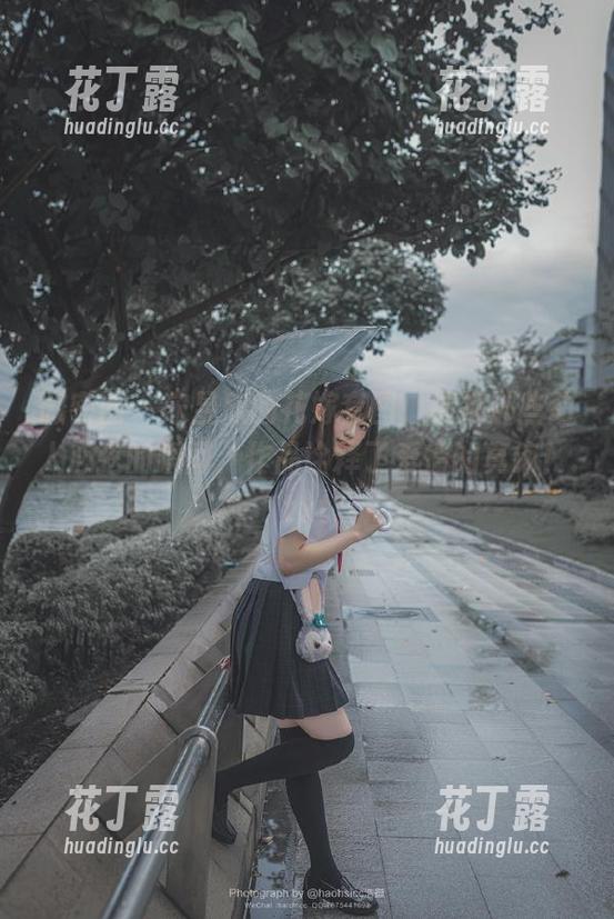 微密圈 - 宋昱欣的花嫁套图，捕捉那些动人心弦的瞬间，作品诠释了爱情的真谛！.txt