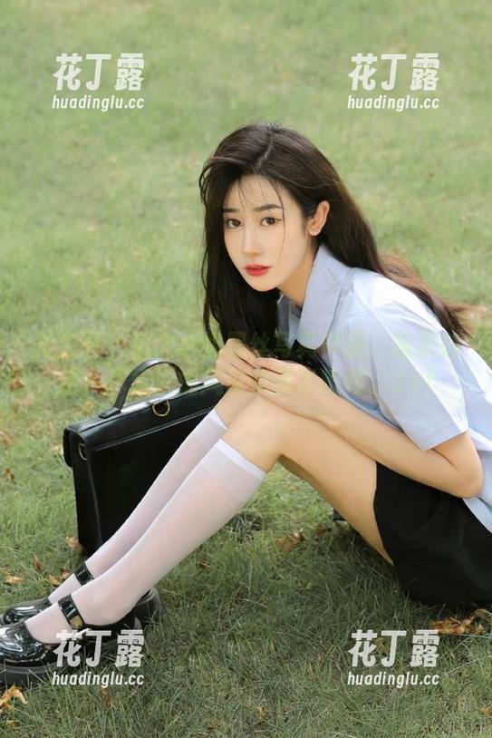 宸大小姐 微密圈 - 宸大小姐黑丝写真作品:极致魅惑,尽显妩媚风情的精彩瞬间。.txt
