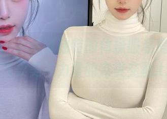 尤果网 - 小潘鼠独特的体操服私房写真，展现柔美与力量的完美交融.txt
