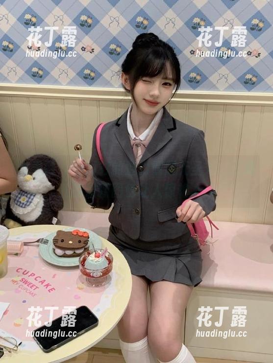 尤果网 - 白衬衫的魅力照耀无圣光，王瑞儿的最新图包让人惊艳.txt