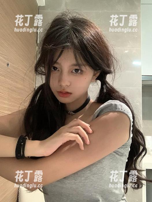 尤果网 - 探索赵智妍的写真世界：那些未公开的作品和秘密瞬间.txt