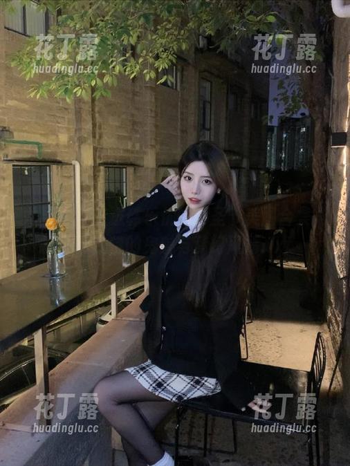 尤果网 - 走进韩乐优的万圣节美图合集，体验独特的鬼魅与梦幻风情.txt