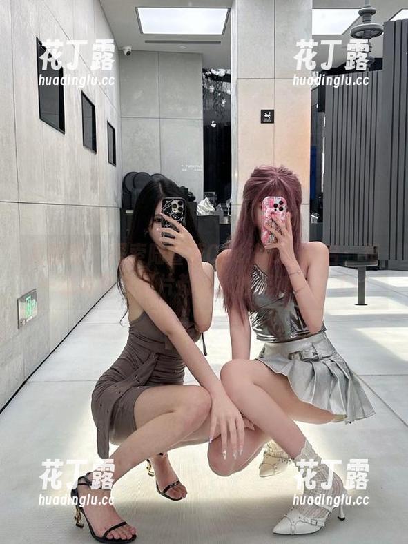 尤物馆 - 探索陆萱萱Cecilia的天台：每一张美图与照片都让人心醉神迷！.txt