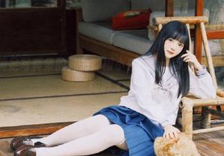 尤蜜荟 - 美足写真集的魅力！樱小白baby带来的优雅分享让你陶醉.txt