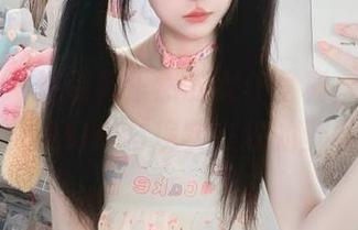 尤蜜荟 - 观看黄乐然的女仆写真，带你进入一个充满幻想与现实交织的梦境！.txt
