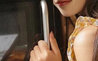 微密圈 - 发现徐莉芝Booty蕾丝系列写真，图库中那些不可错过的精美瞬间!.txt