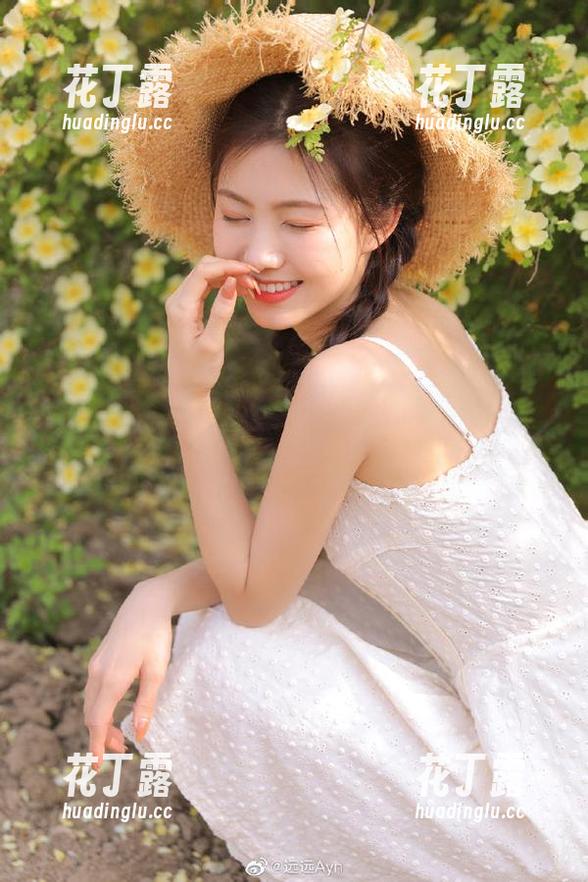 微密圈 - 看！无敌哒小姨妈化身护士，带来超级治愈系图包，幸福感满溢！.txt