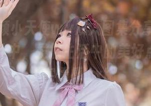 跟随无颜小天使wy双人图集分享：在彼此的陪伴中，发掘生活中的美好点滴与真实情感.txt