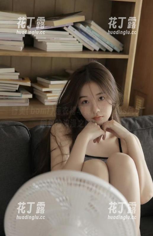 普美(bomi)连衣裙写真，探索cos风格图包的浪漫之旅！.txt