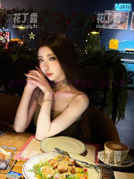 杏仁曲奇 品味杏仁曲奇女友的艺术魅力,尽在全新高清图包.txt