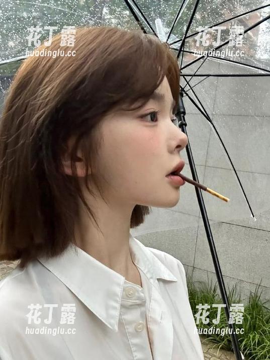 桃沢樱呀 微密圈 - 不看后悔!桃沢樱呀最新透明写真照片,清纯气息扑面而来!.txt